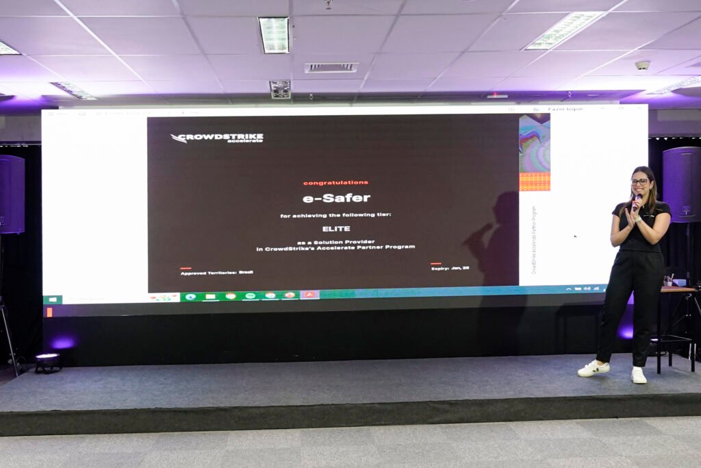 e-safer-parceiro-elite-crowdstrike